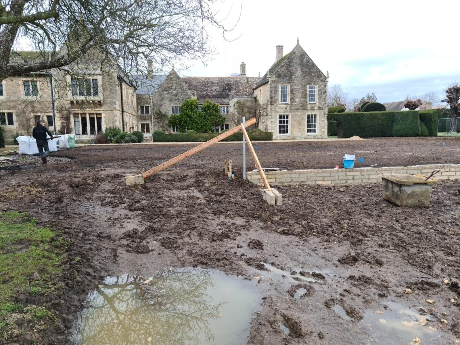 Bad weather holds the irrigation jobs back in February